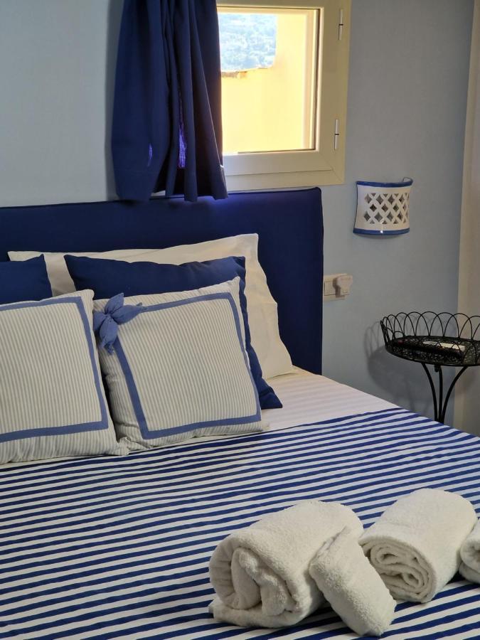 La Torretta Sea View Rooms Вико-Экуенсе Экстерьер фото