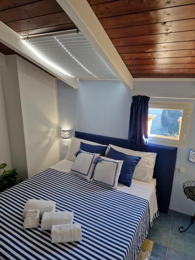 La Torretta Sea View Rooms Вико-Экуенсе Экстерьер фото